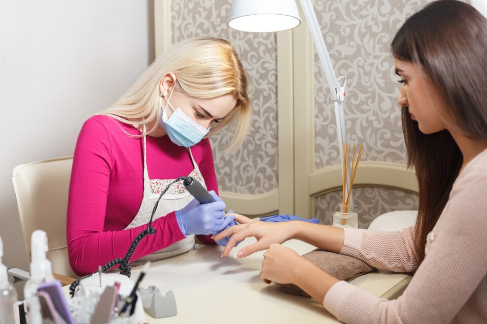 Seyrekköy Manikürcü